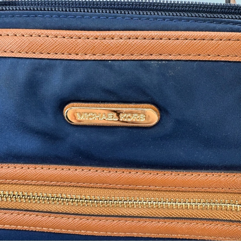 Michael Kors Kempton Navy Blue Nylon Brown Leather Tote HandBag Retail $138 - Picture 3 of 10